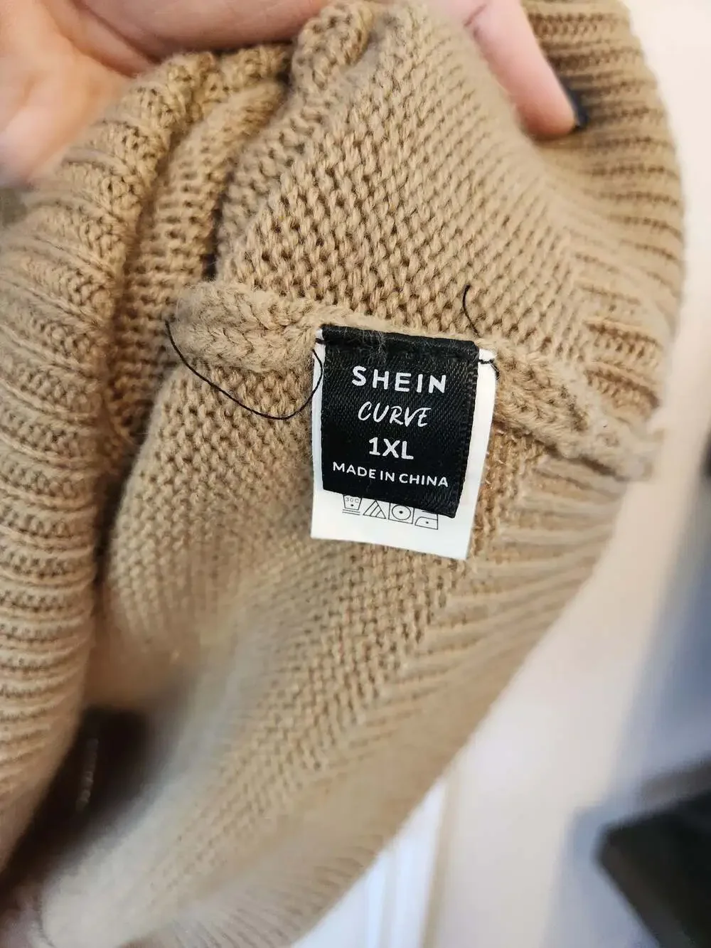 Plus size Cable Knit Cold Shoulder Sweater